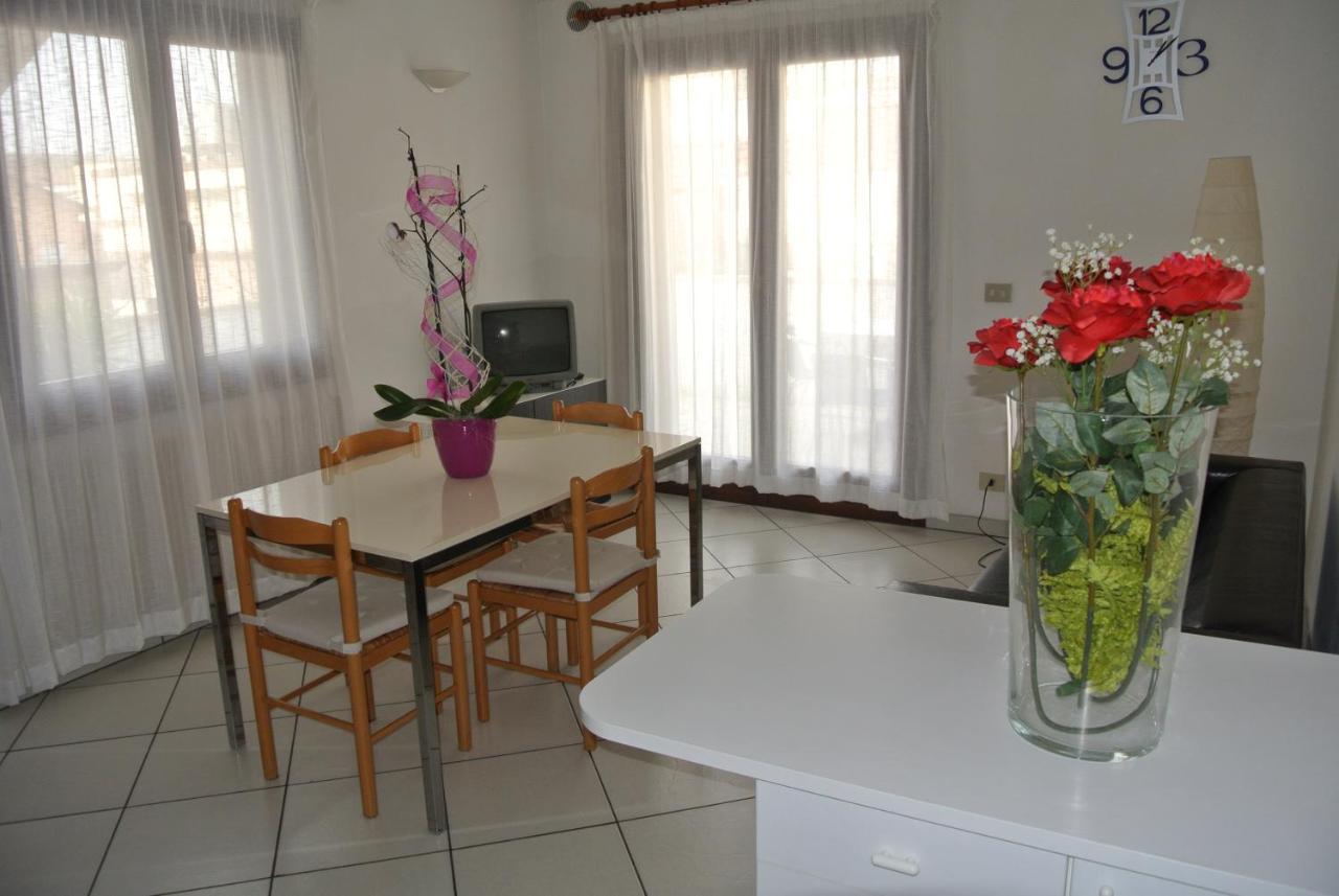 Condominio Maria ลินญาโน ซับเบียโดโร ภายนอก รูปภาพ